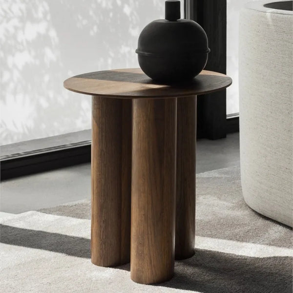 Mooli Wabi-Sabi Style Log Side Table – Retro Solid Wood Corner Table